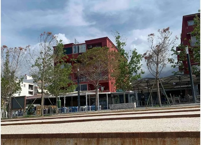 Apartament Sulaj Sea View 1